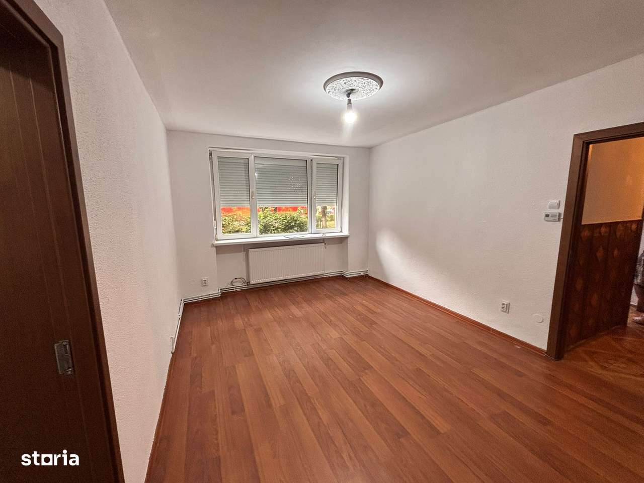 Apartament 2 camere, parter-zona Sacele - Imagine principală: 2/6