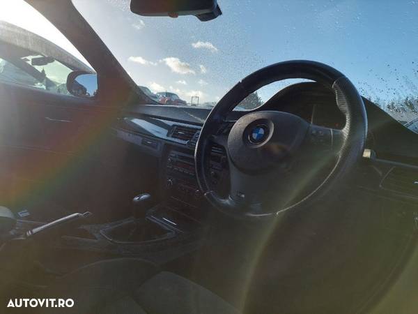 Far stanga BMW E90 2009 SEDAN LCI M PACHET 2.0 i - 6