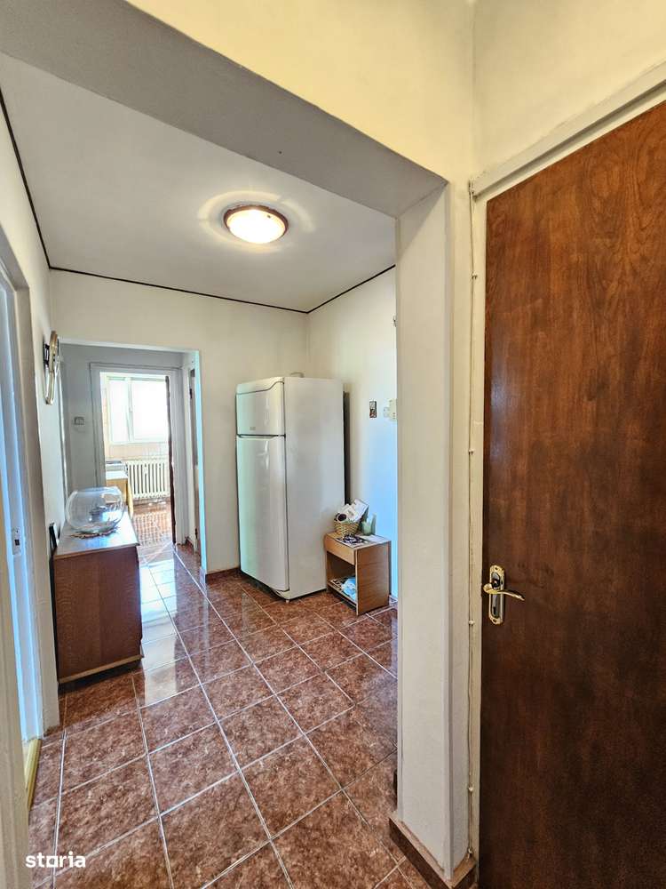 Titan- 3min metrou| Ap. decomandat cu 3 camere in bl. rebilitat!-12