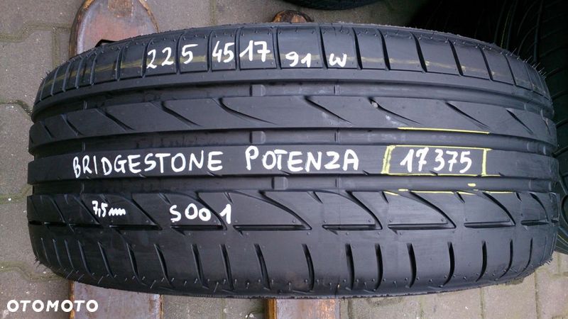 Opona Bridgestone Potenza S 001   225 45 17  17375 - 1
