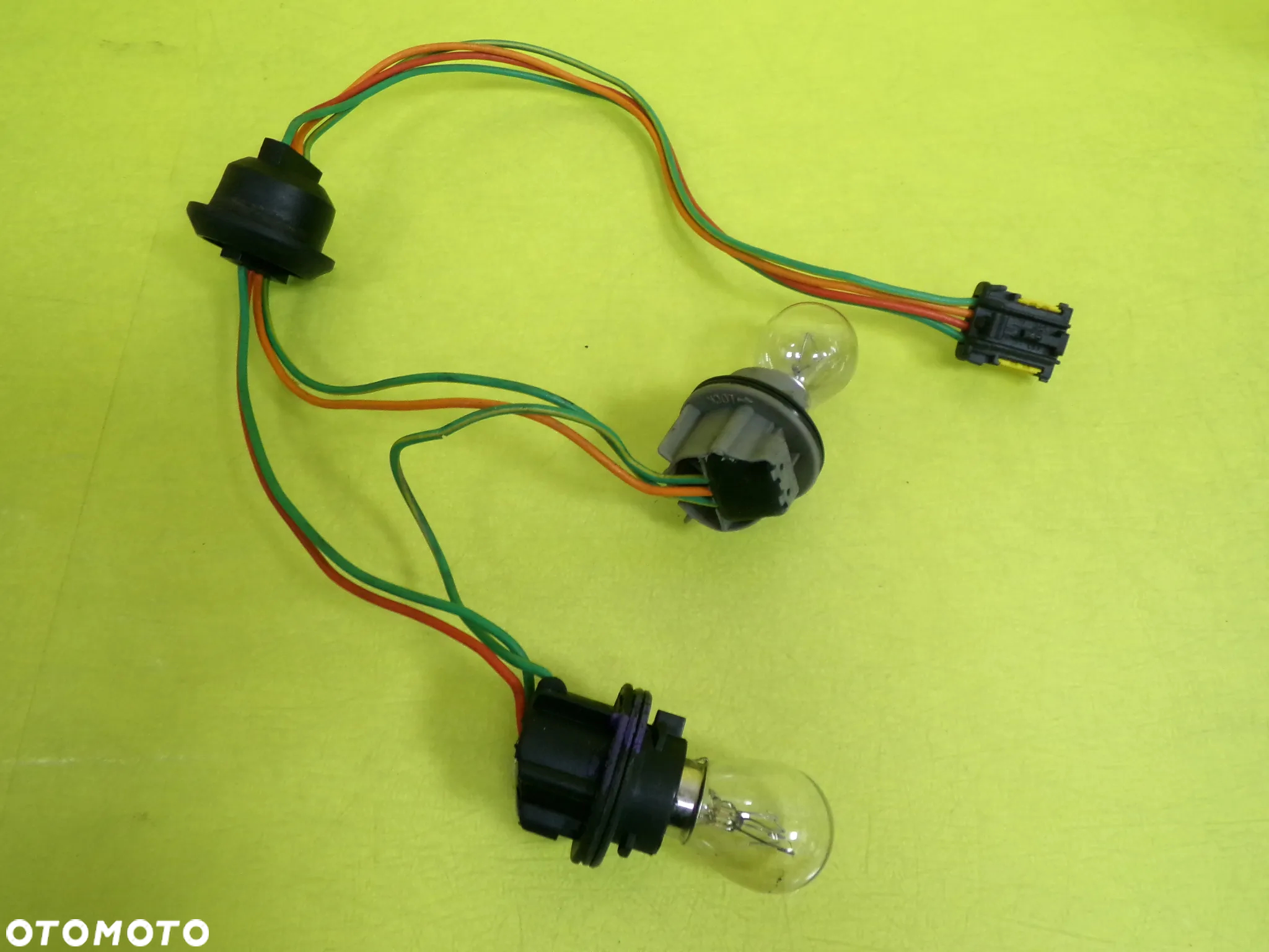 WKŁAD LAMPY LEWY TYŁ OPRAWKA ŻARÓWKI PEUGEOT 607 NR309 - 3