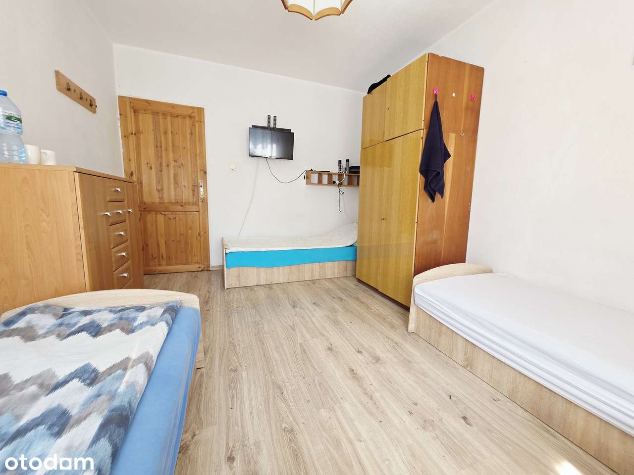 Dom wolnostojący – 3 niezależne mieszkania – Kobierzyce-10