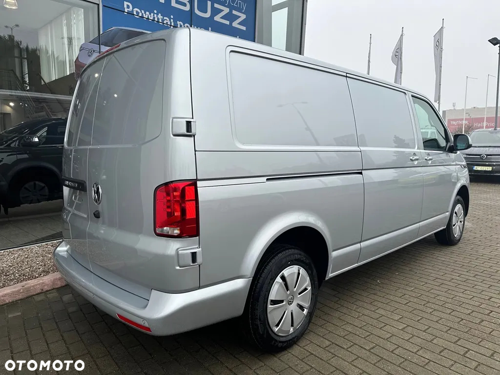 Volkswagen Transporter - 4