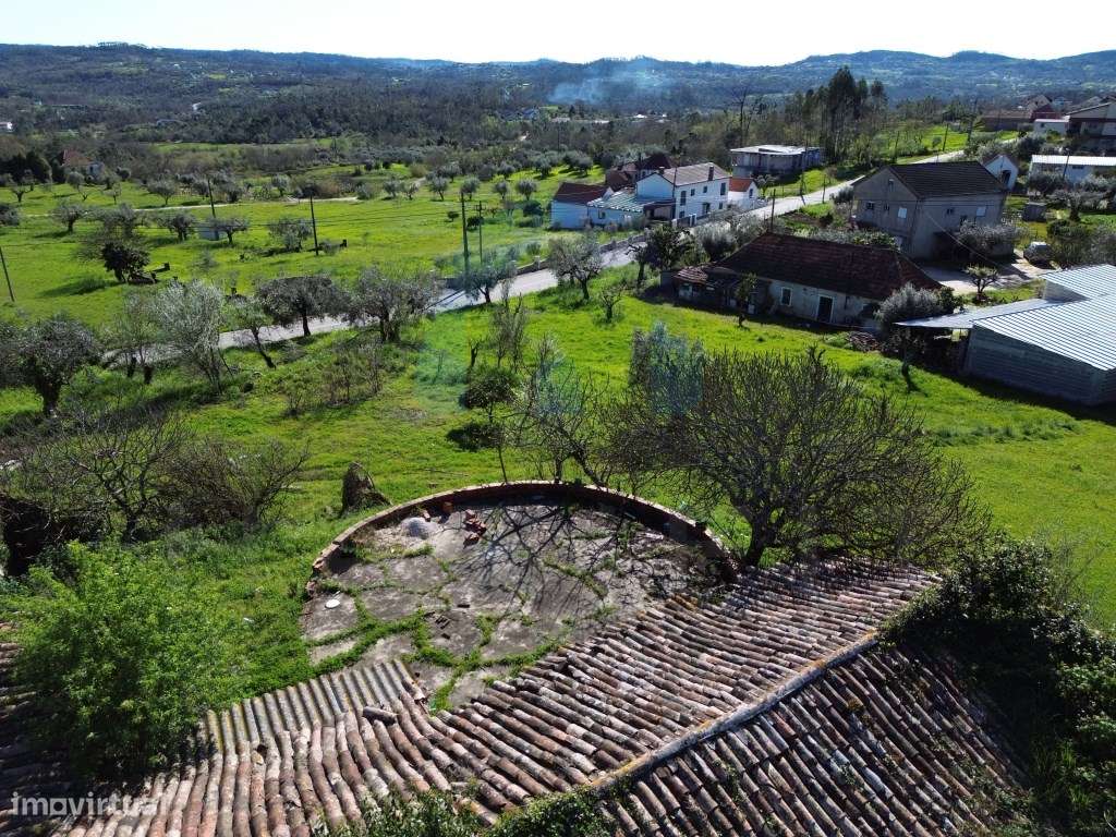 Ruína em Pedra para Recuperar - Pombal-11