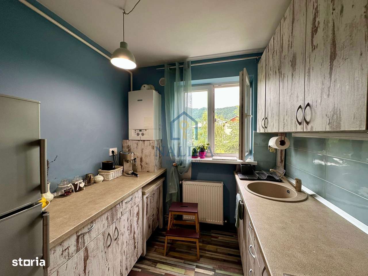 Apartament cu două camere-2