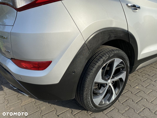 Hyundai Tucson 2.0 CRDi 4WD Automatik Premium - 12