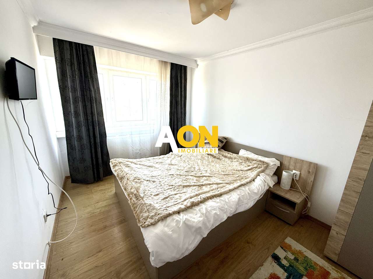 De vanzare apartament 2 camere, vedere superba Cetatea Alba Carolina - Imagine principală: 3/17