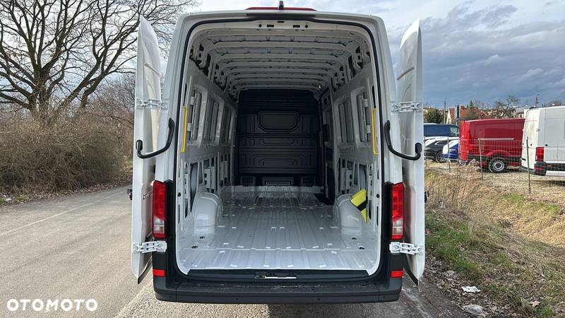 Volkswagen Crafter Furgon LONG AUTOMAT L5H3, 2.0BiTDI 177KM, 4490 mm, Wysoki dach - 23