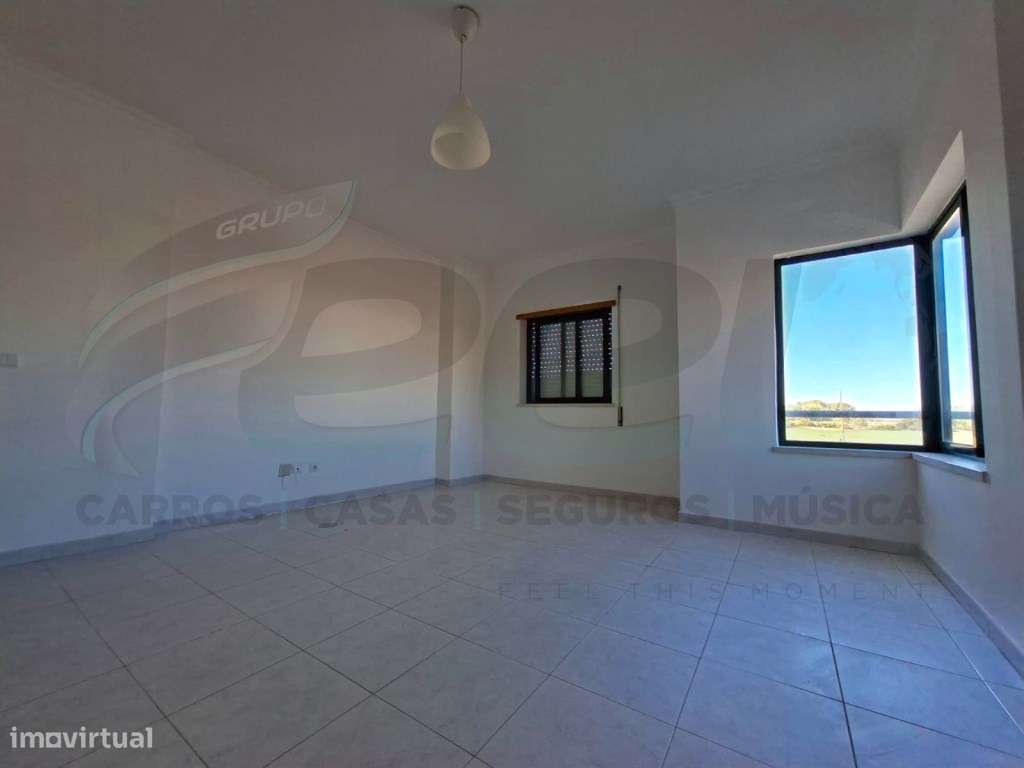 Apartamento T2 em Alpiarça Conforto, tranquilidade e luminosidade-4