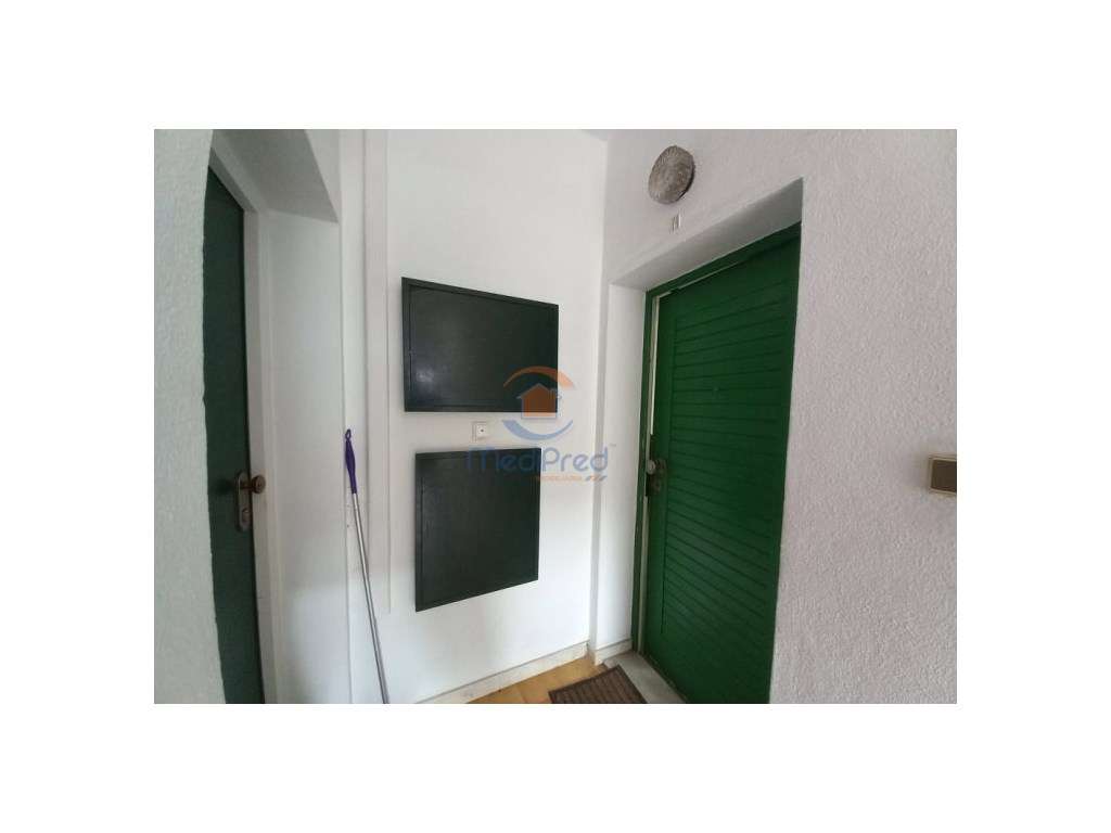 Apartamento T3 remodelado - 300mt da praia | Costa da Caparica - Grande imagem: 4/33