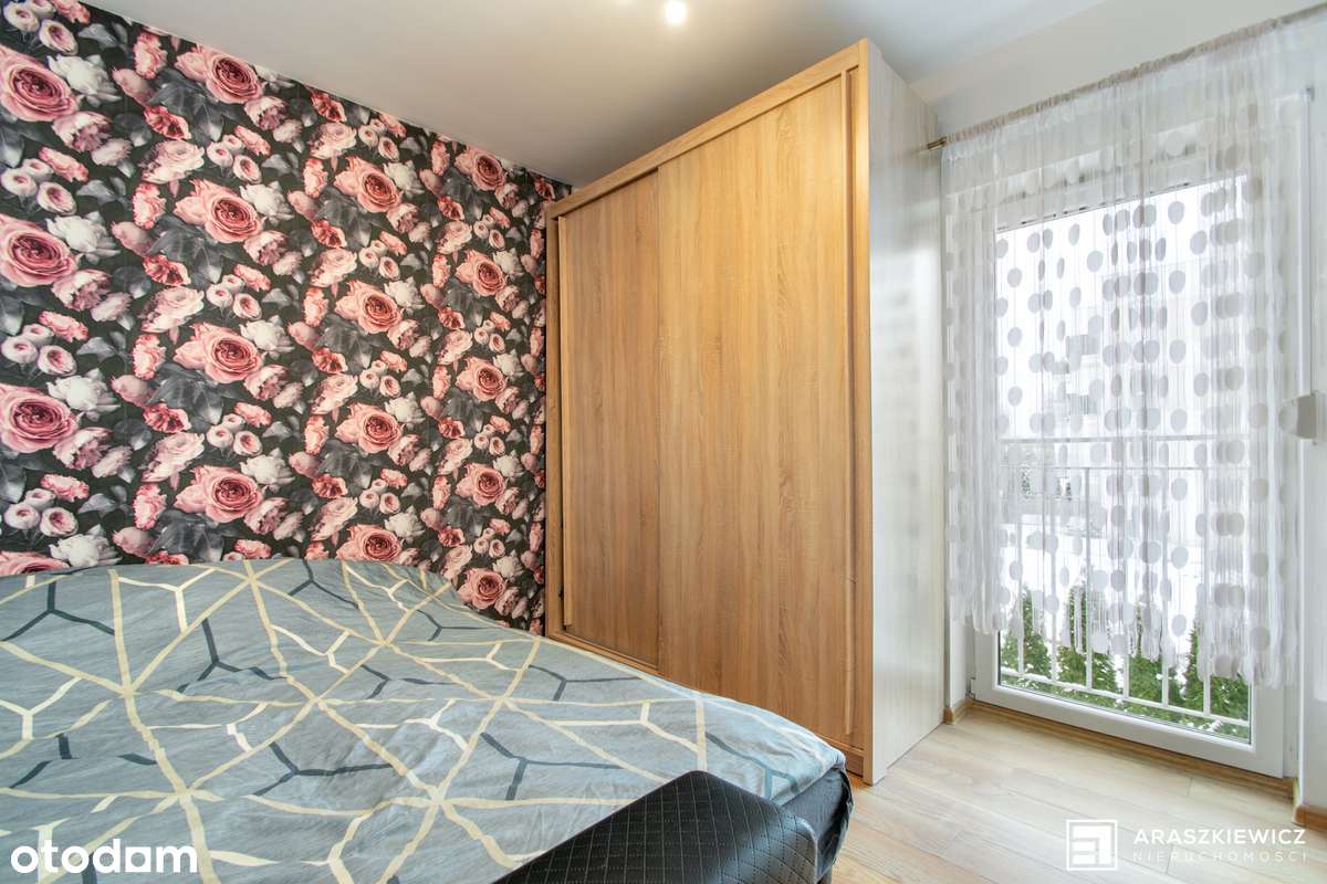 USTAWNE 2-pokojowe M z balkonem i miejscem parkingowym z 2016 r.!-7