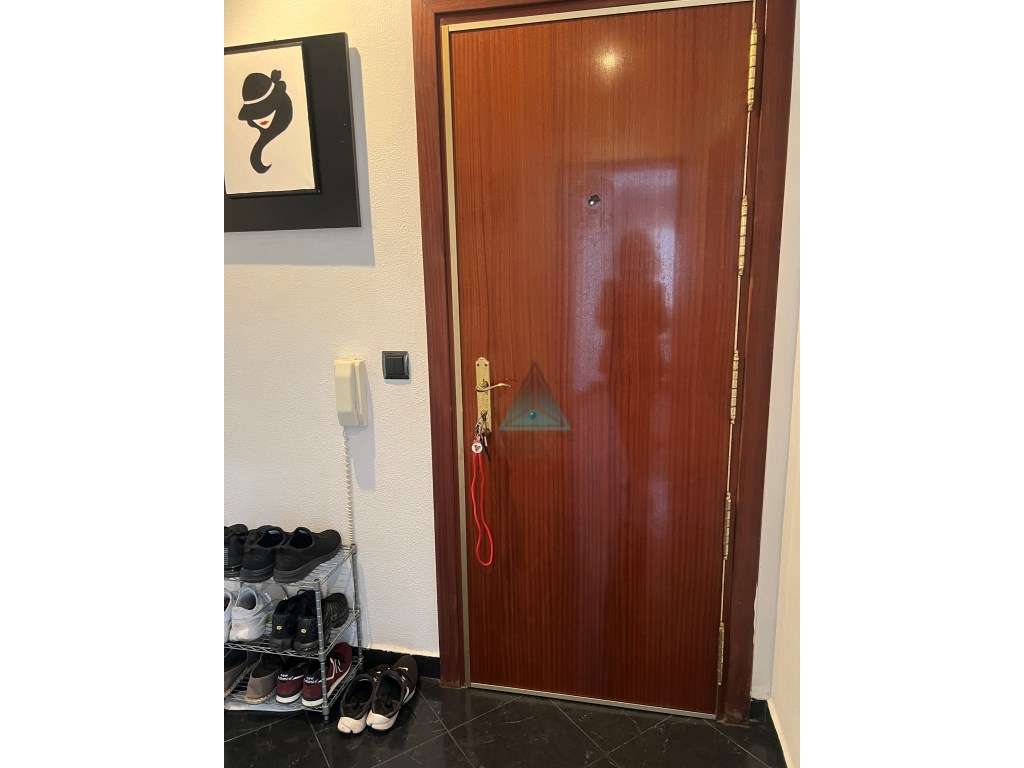 Apartamento T3 Paivas com melhoramentos 2º andar-26