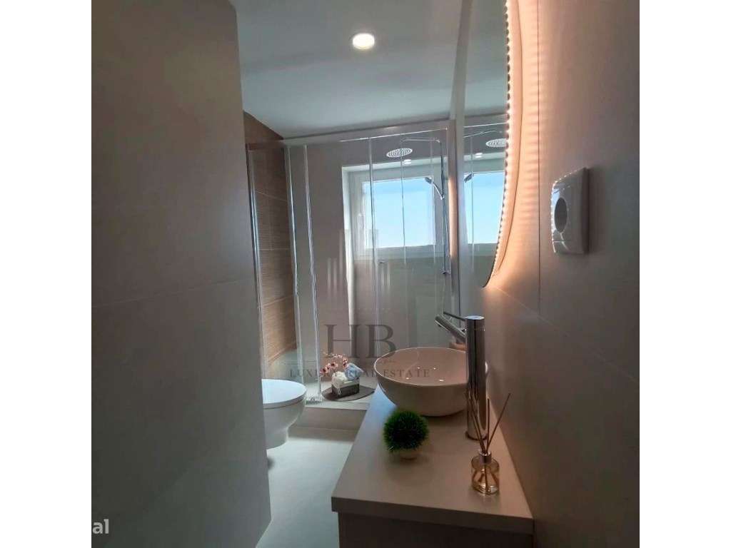 Apartamento T2 Benfica c/ arrecadação | Lisboa-13