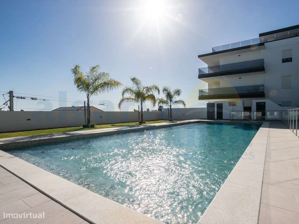 Apartamento T2 com Piscina e Acabamentos de Elevada Qualidade - Con...-2