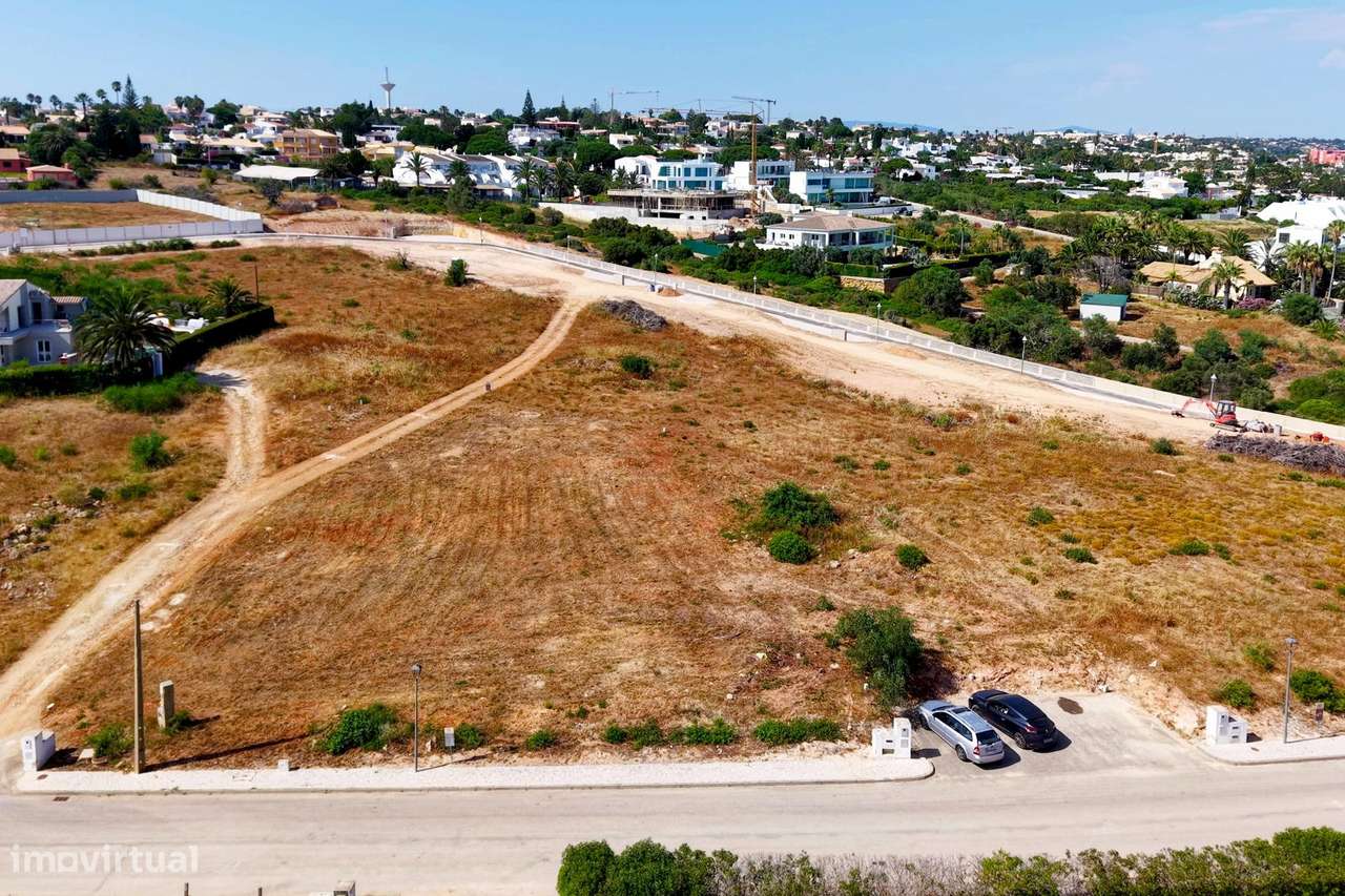 Lote de Sonho na Reserva da Luz-8