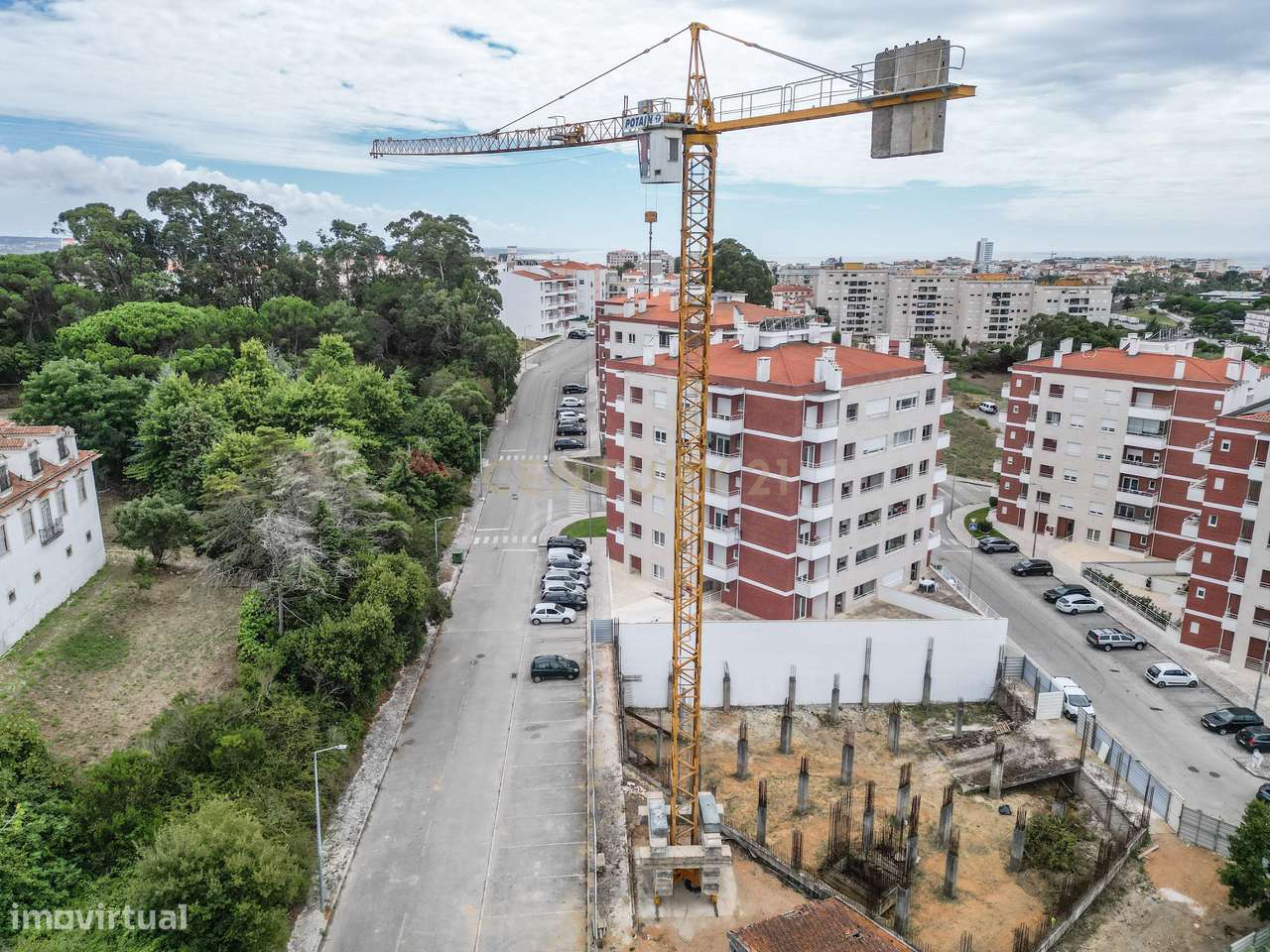 Apartamento T3  R/C com terraço e Churrasqueira - Grande imagem: 4/33