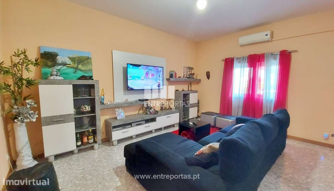 Venda de fantástica Moradia V4, Rio Mau, Vila do Conde - Grande imagem: 4/25