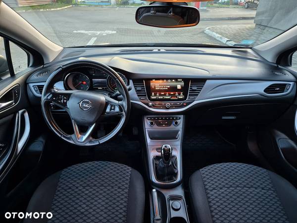 Opel Astra V 1.4 T Enjoy - 18