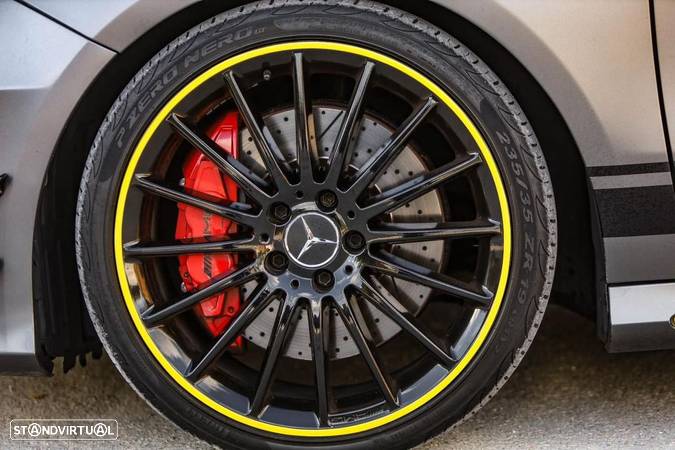 Mercedes-Benz A 45 AMG 4-Matic - 17