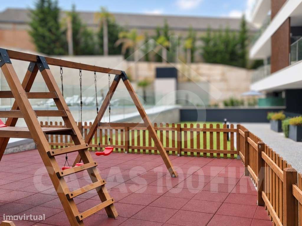 Apartamento T3 em Condomínio Fechado com Piscina-19
