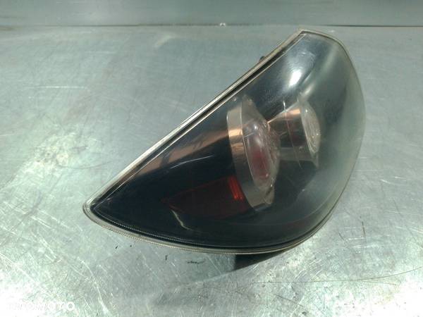 LAMPA TYLNA LEWA MAZDA 3 P6312 HATCHBACK - 8