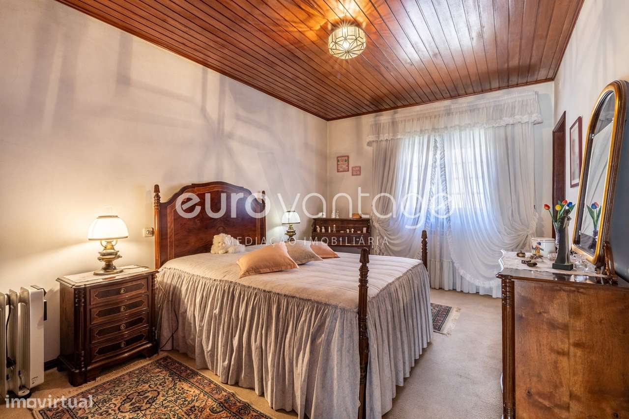 MORADIA T8 NO CENTRO DE LEIRIA-35