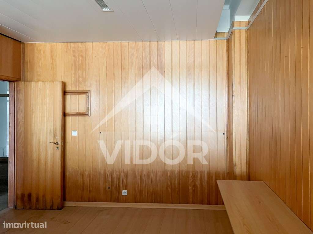 Espaço Comercial 1870m2 - Centro Figueira da Foz - Grande imagem: 4/12