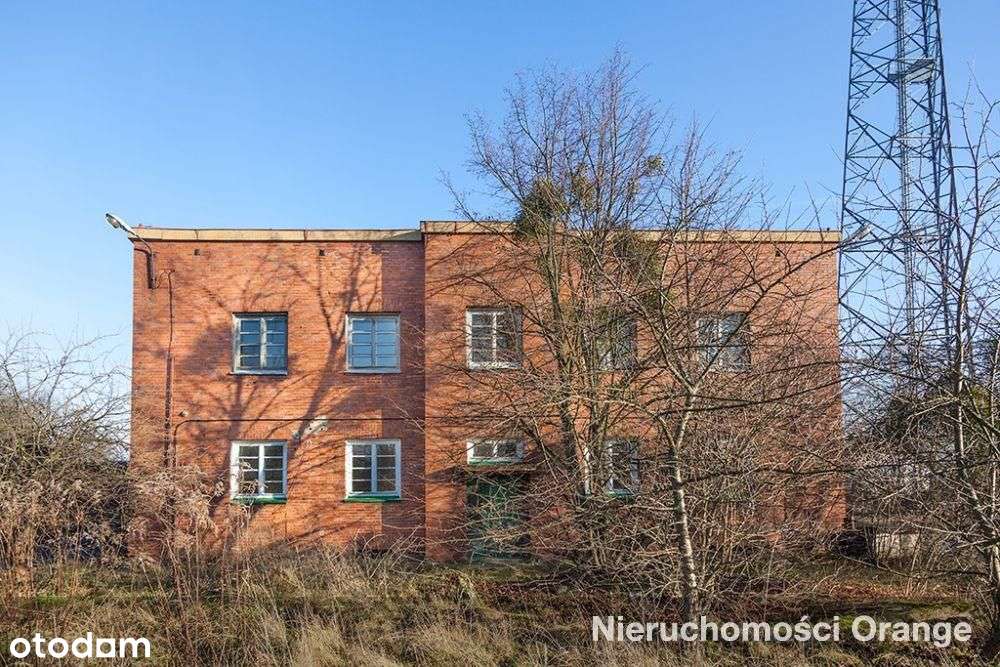 Działka pod działalność m.in. usługową.-13