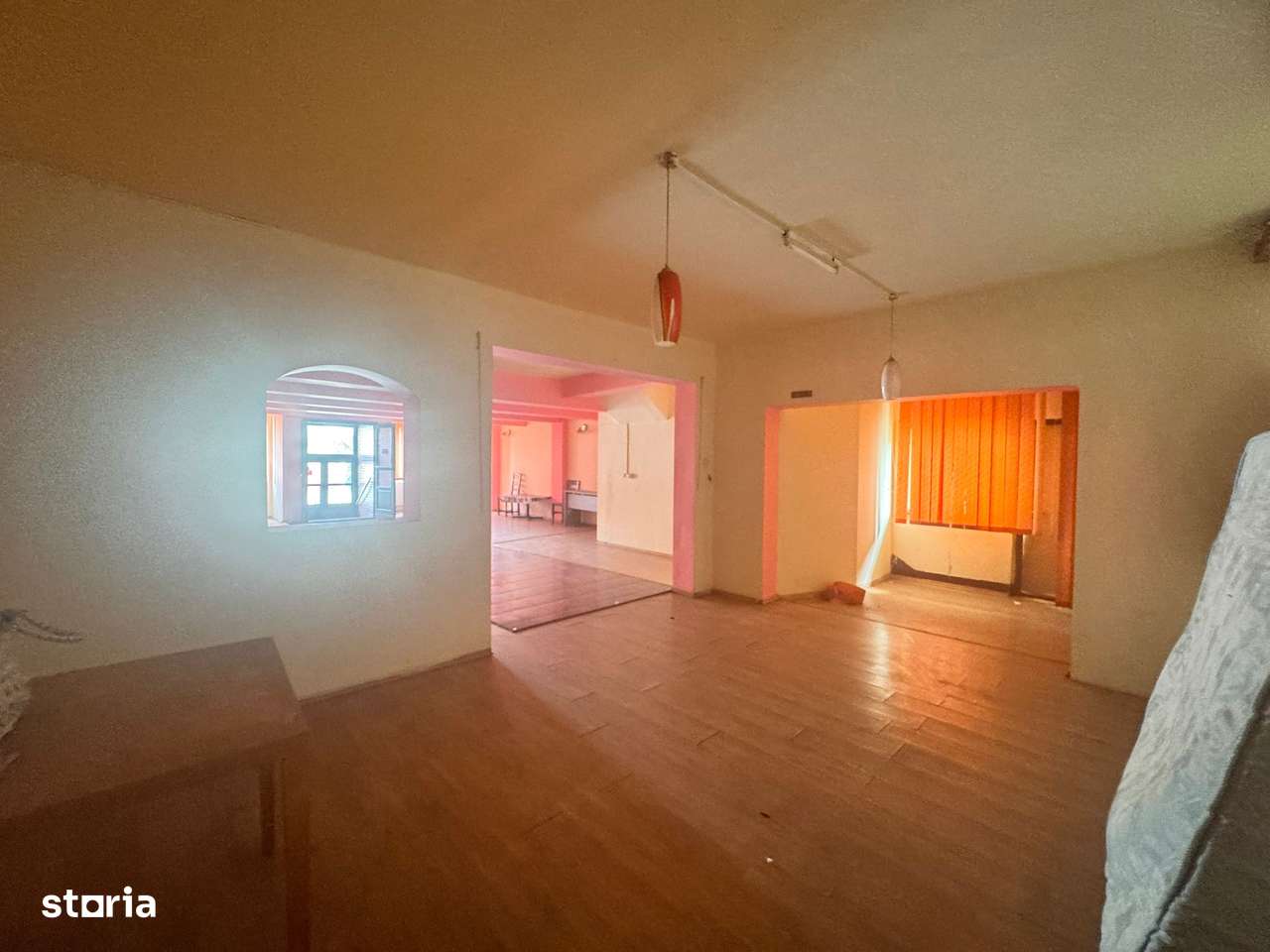 Motel 16 camere + Restaurant | 560 mp desfasurati si 608 mp teren-6