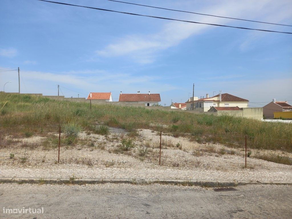 Terreno para venda A-da-Beja Amadora