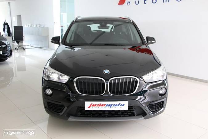 BMW X1 18 d sDrive Advantage - 6