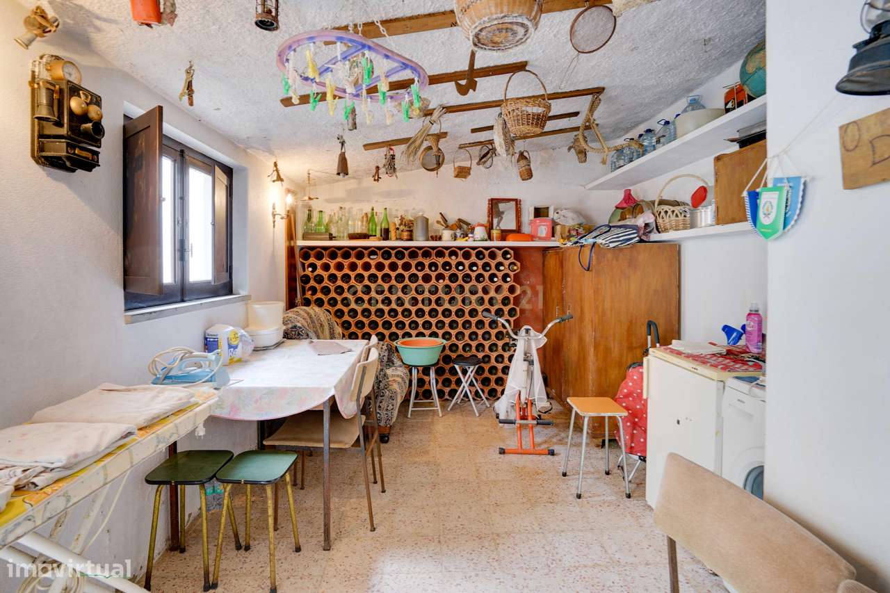 Já imaginou viver numa aldeia? E a poucos minutos de Cascais.-28