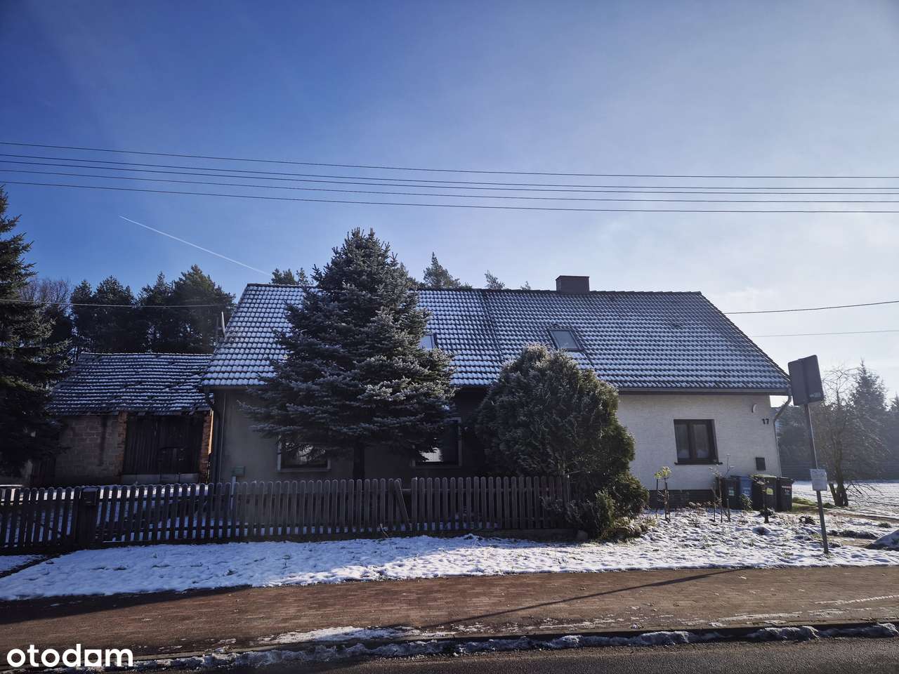 Dom pod lasem z zabudowaniami gospodarczymi 16km od Opola-18