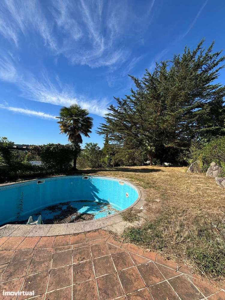 Imóvel de banco : apresente-nos a sua e-43