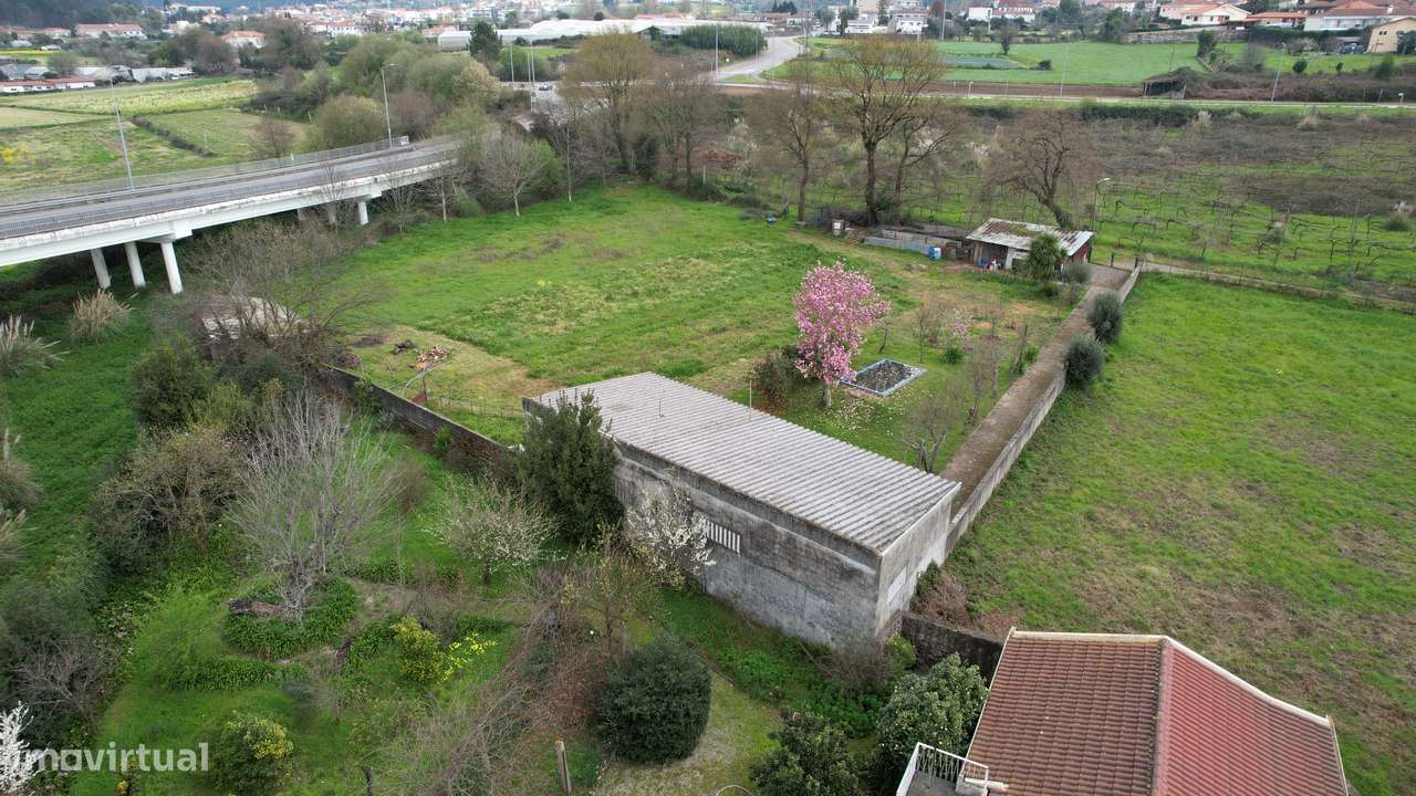 Venda de terreno na Rua  Portela de baixo (S.Pedro Fins - MAIA) - Grande imagem: 5/12