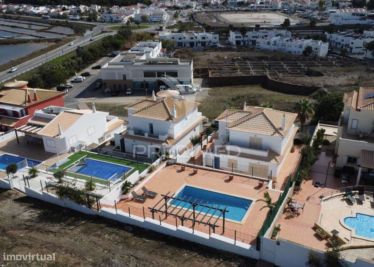 Fantástica moradia T3 com piscina em Castro Marim - Grande imagem: 3/40