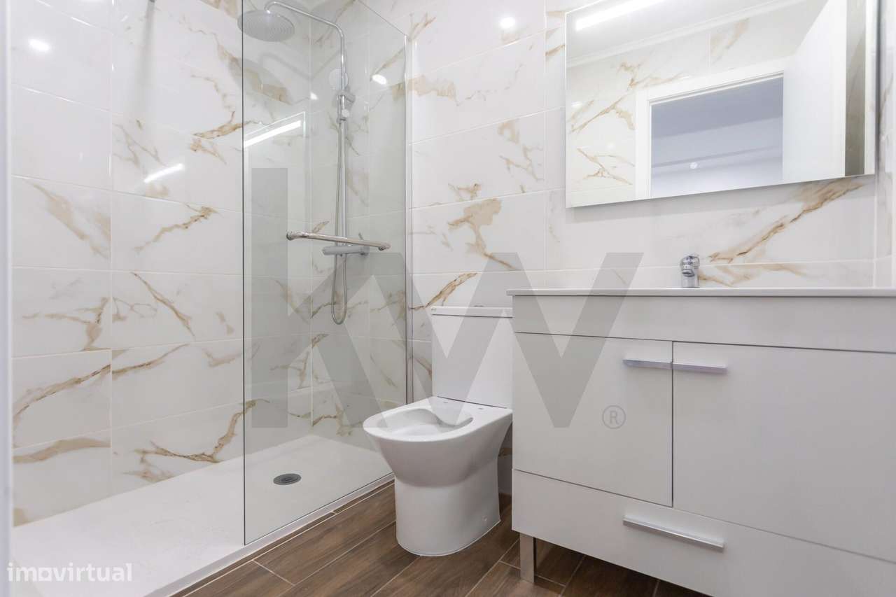 Apartamento T3, Amora, Seixal-17