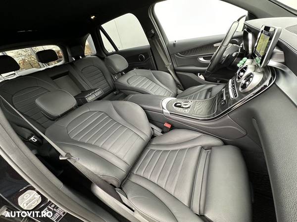 Mercedes-Benz GLC 350 e 4Matic 7G-TRONIC - 29