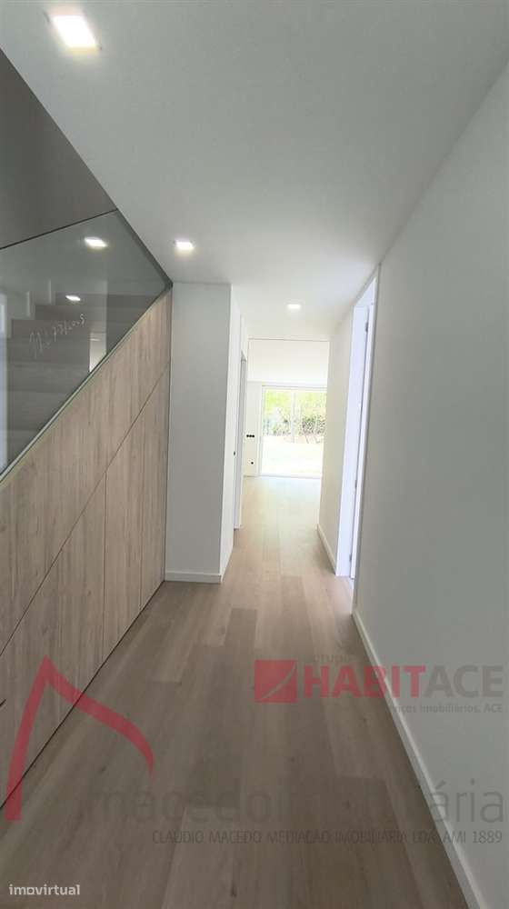MORADIA T3 A VENDA | CONFORTO, DESIGN E QUALIDADE EM PÓVOA DE LANHOSO,-8