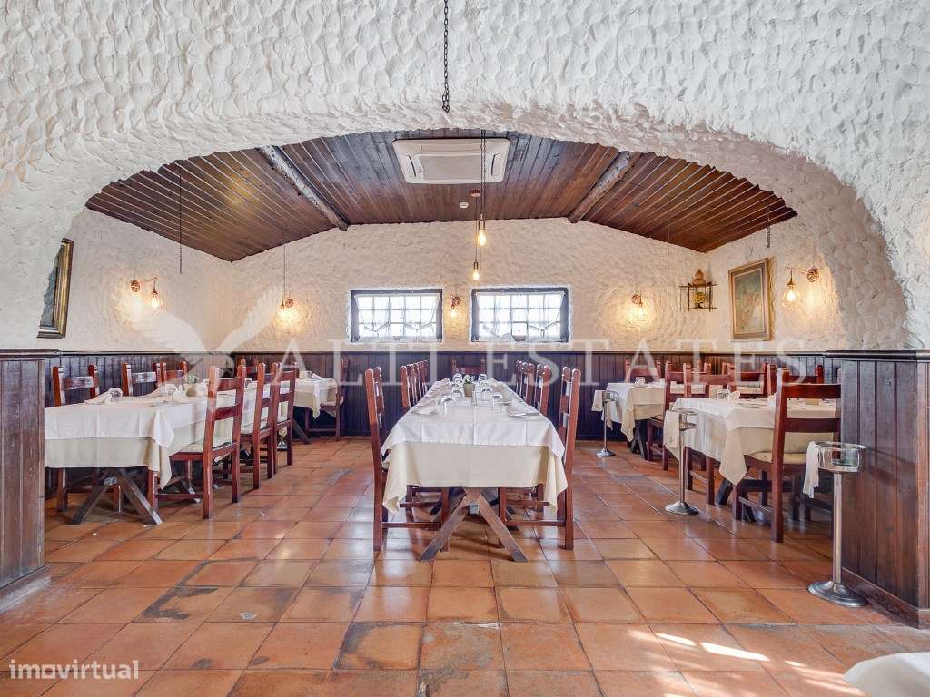 Restaurante com História e Prestígio para Venda na Azoia, junto ao ...-12