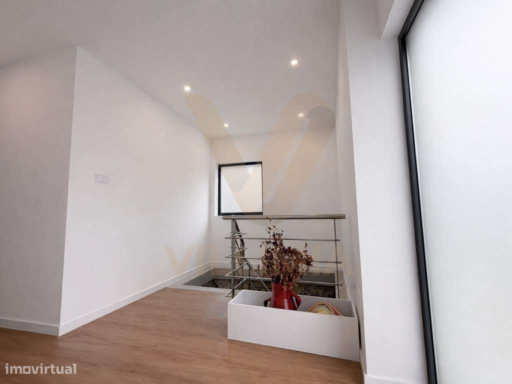 Moradia Rústica T3+2 com Piscina | Labruja - Ponte de Lima-16