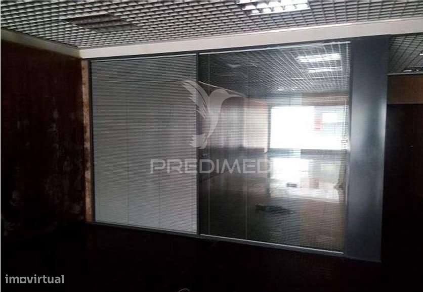 Loja com 185 m² no centro do Bombarral - Grande imagem: 4/5