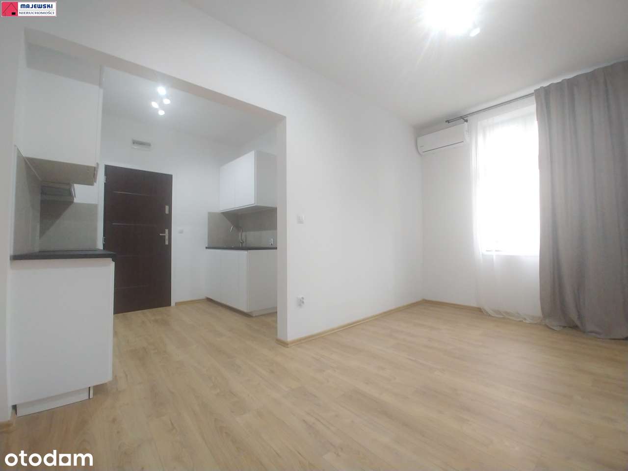 Wieliczka Rynek Górny 2pok42m2 408tyś - Pełny obrazek: 2/8