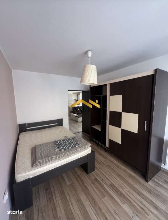 Apartament spatios 3 camere cu 2 balcoane – Floresti, str. Porii-4