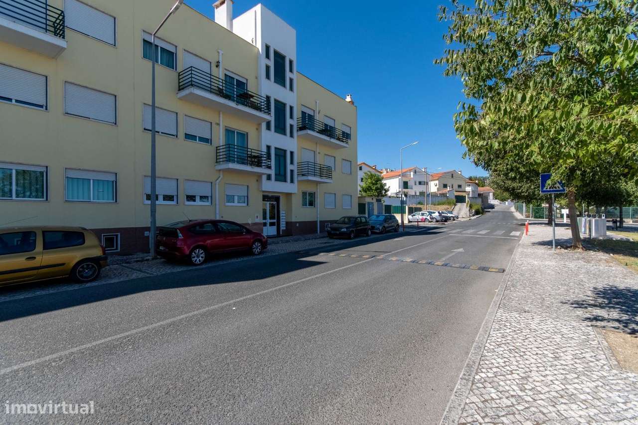 Apartamento T3 em condomínio Privado - Paredes, Alenquer, Lisboa - Grande imagem: 4/30