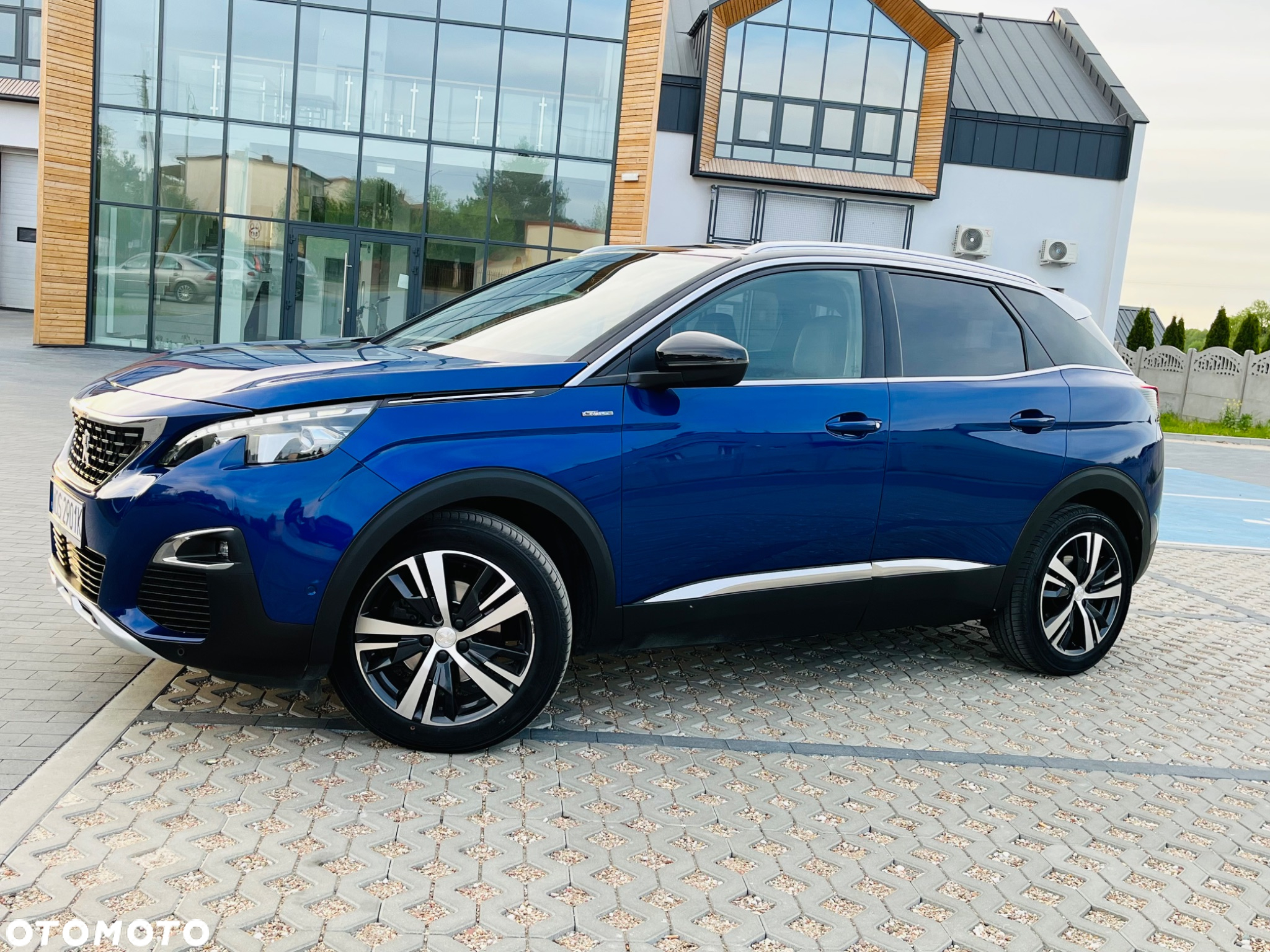 Peugeot 3008 1.5 BlueHDi GT Pack S&S EAT8 - 20