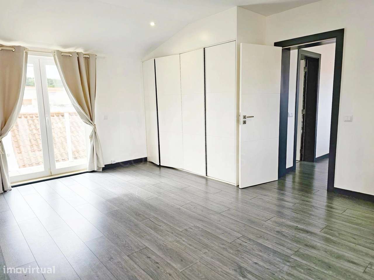 Moradia T4 no centro da Foz do Arelho- Perto da Praia e comércio-15