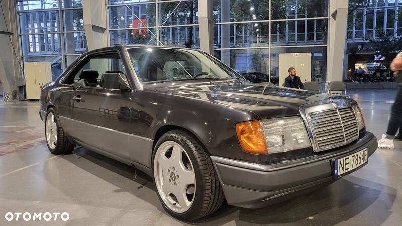 Mercedes-Benz W124 (1984-1993) - 8