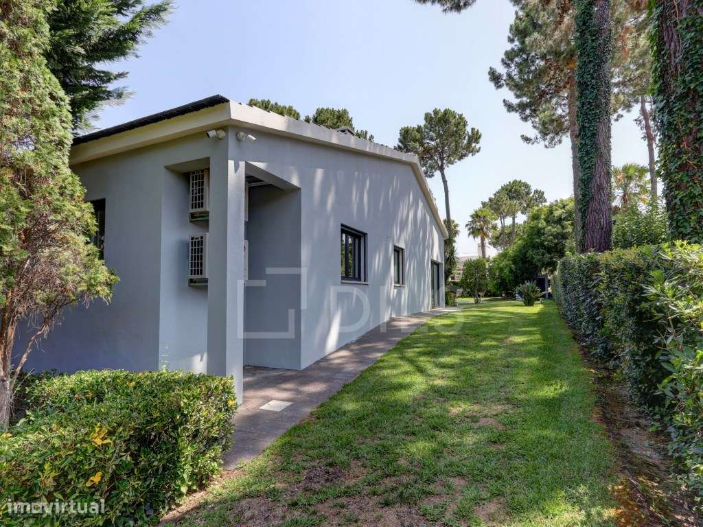 Moradia térrea T4 com piscina na Herdade da Aroeira - Grande imagem: 4/28