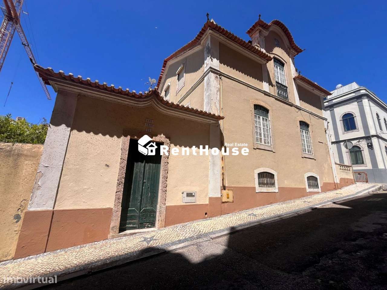 Moradia Centenária | Bairro Novo - Figueira da Foz  | Com vistas de...-2